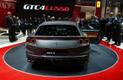 Genfi autonäitus: Ferrari GTC4Lusso