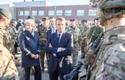 Ратас, Мэй и Макрон посетили военный городок в Тапа