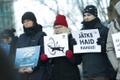 Пикет против планов открыть в Эстонии океанариум.