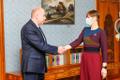 President Kersti Kaljulaid nimetas Raul Siemi väliskaubandus- ja infotehnoloogiaministrina ametisse.
