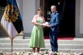 President Kersti Kaljulaid andis üle riiklikud teenetemärgid