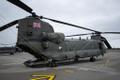 Briti õhuvägi esitles Ämaris Chinooki helikoptereid.