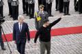 Ukraina president Volodõmõr Zelenski tegi üllatusvisiidi Helsingisse, kus kohtus Soome presidendi Sauli Niinistöga.