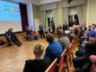 Neljapäeva õhtul Pajusi rahvamajja kogunenud inimesed väljendasid häälekalt oma vastuseisu piirkonda kavandatavatele tuuleparkidele.