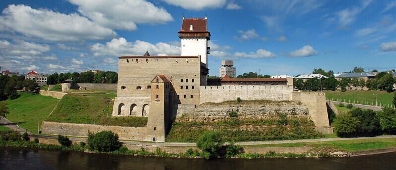 Нарвский замок