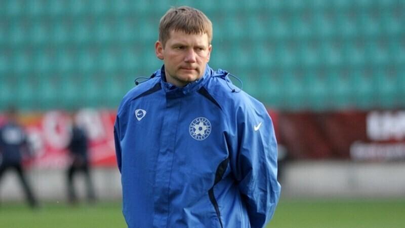 помощник тренера сборной Эстонии Янно Кивисильд