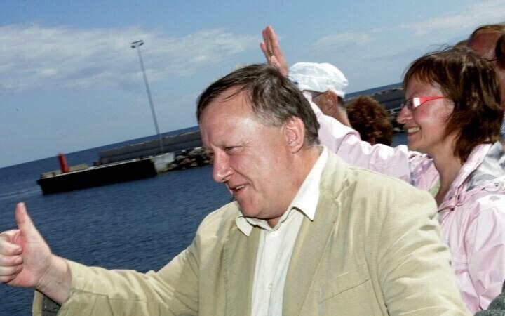 Вячеслав Леэдо