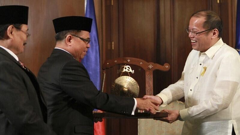 Filipiinide president Benigno Aquino (paremal) sõlmis islamistidega rahulepingu.