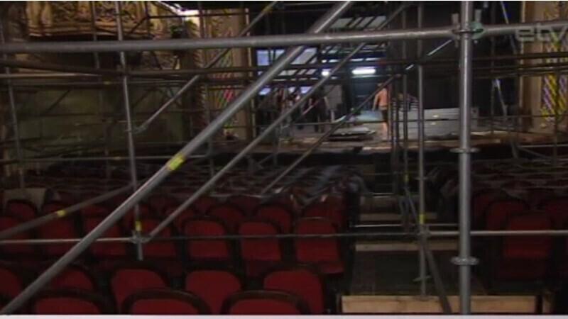 Для оформления новой постановки Русского театра было использовно около 10 тонн металлоконструкций.