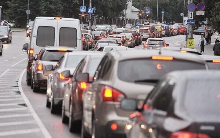 Налогообложение служебных автомобилей изменится.