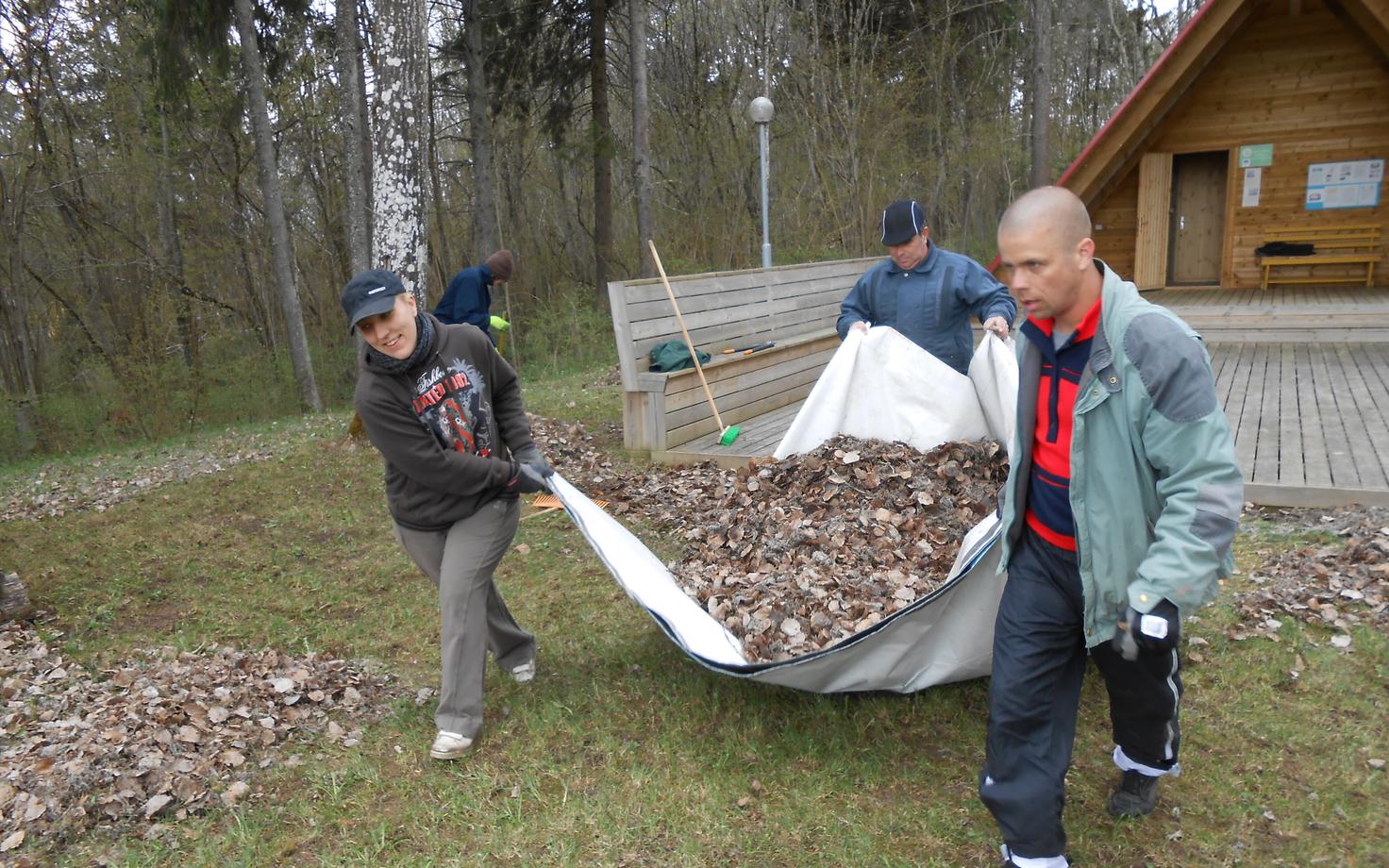 Talgupäev Salutalguse külaplatsil Koeru vallas Järvamaal.