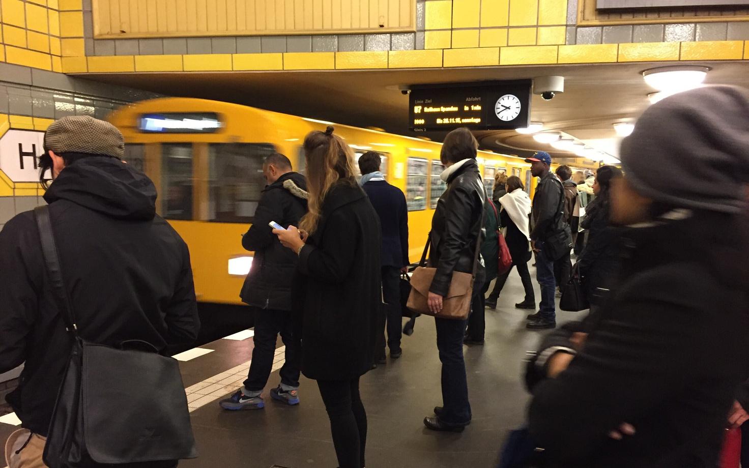 Пункт первичной регистрации беженцев в Берлине.