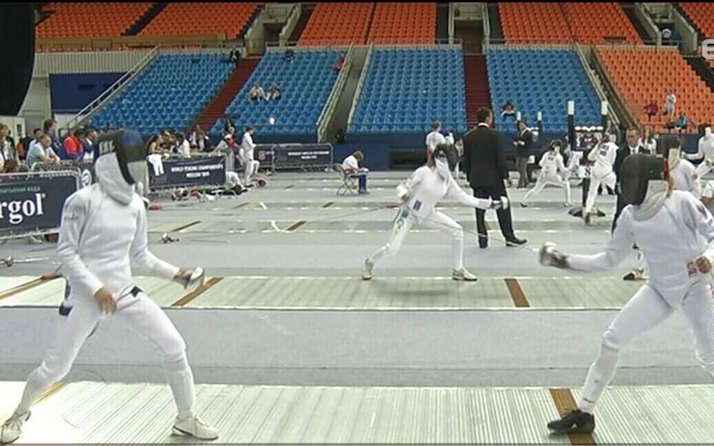 Фехтовальщики.