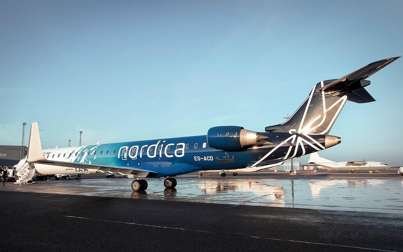 Самолет компании Nordica.