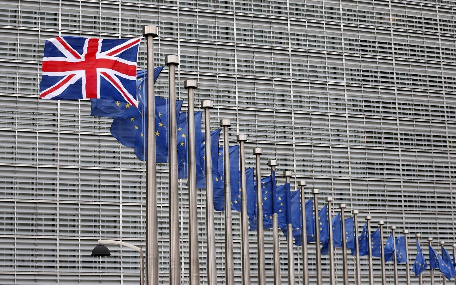 Suurbritannia lipp Euroopa Komisjoni hoone ees Brüsselis