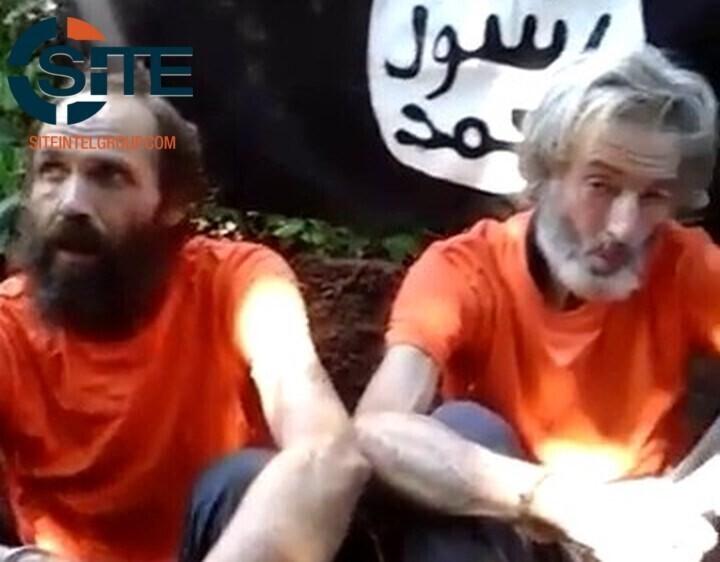 Kjartan Sekkingstad (vasakul) ja Robert Hall terroristide videos.