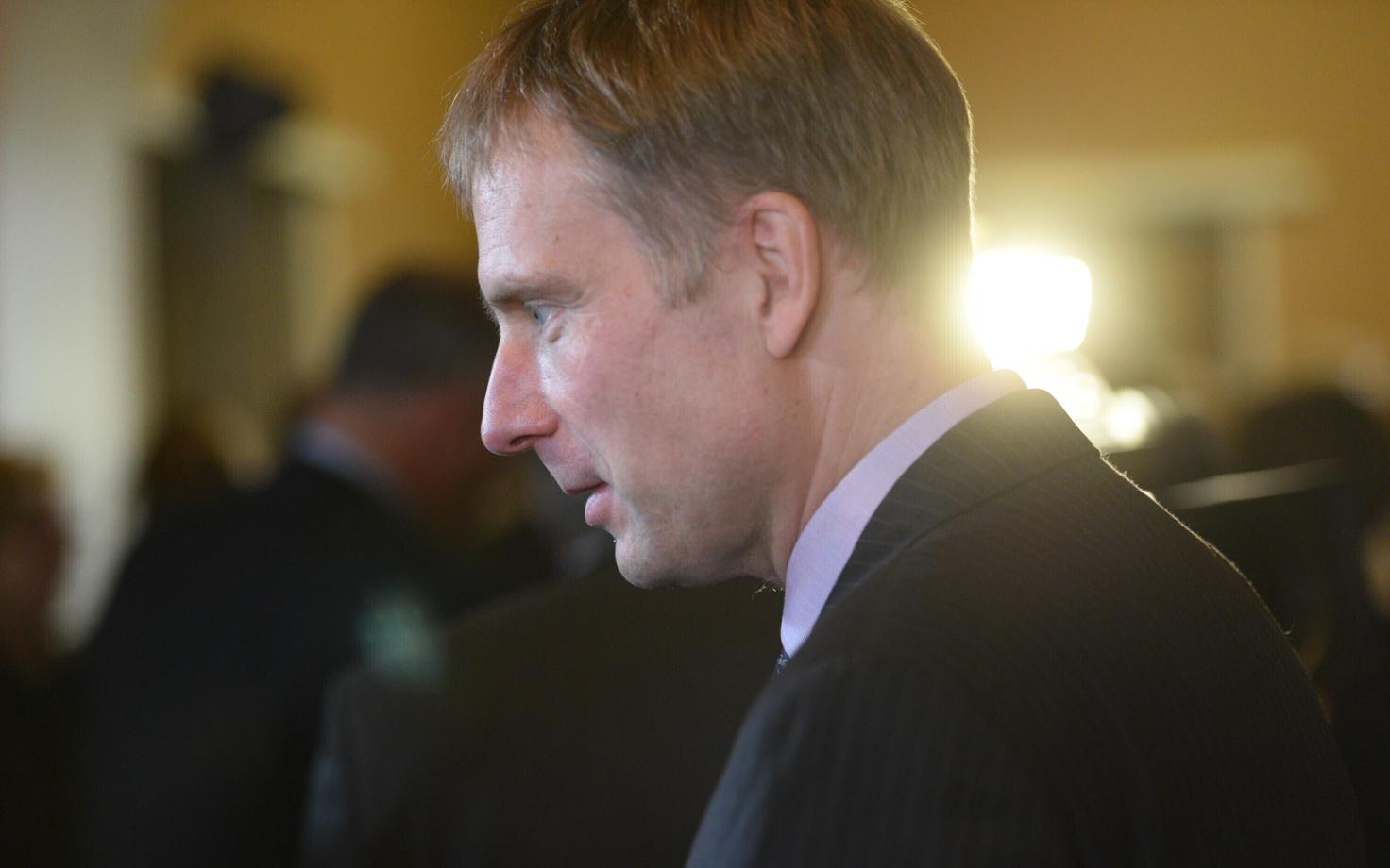 Ээрик-Нийлес Кросс.