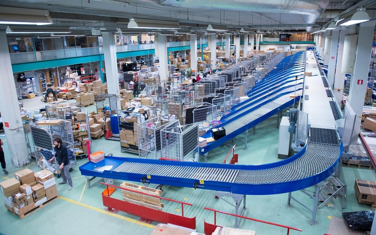 Посылки. Иллюстративная фотография