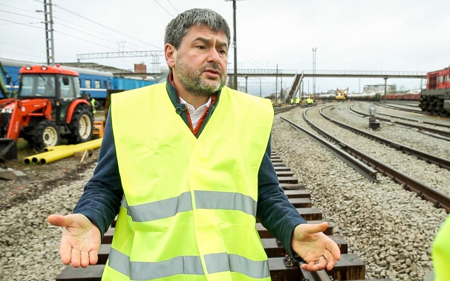 Олег Осиновский.