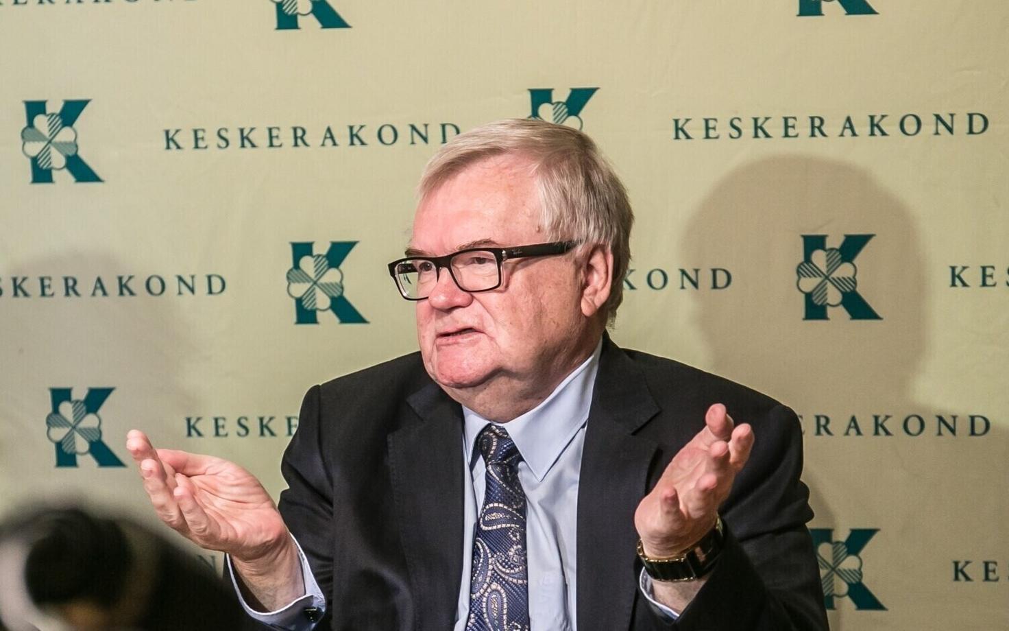 Эдгар Сависаар.