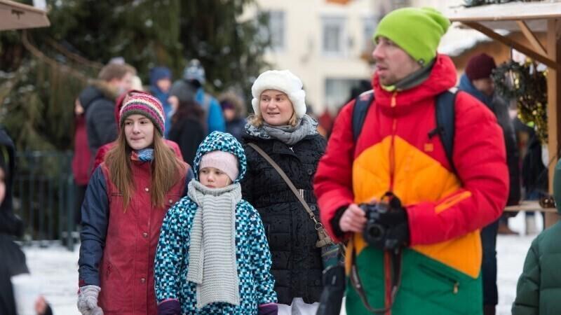 Таллинн притягивает туристов со всего мира.