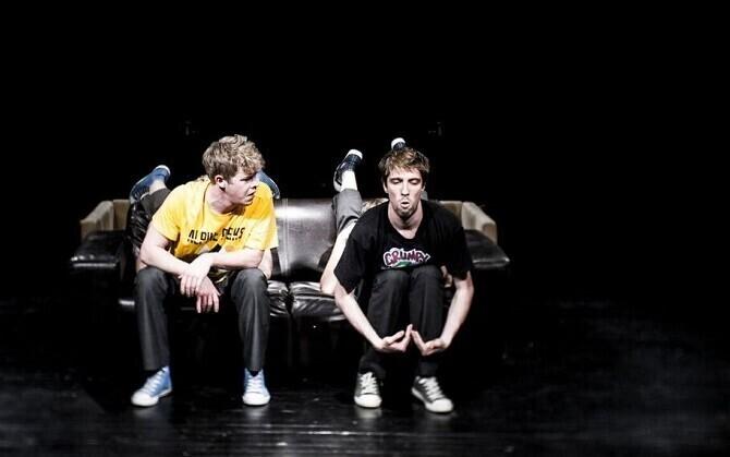 Festivalil etendub ka Von Krahli teatri