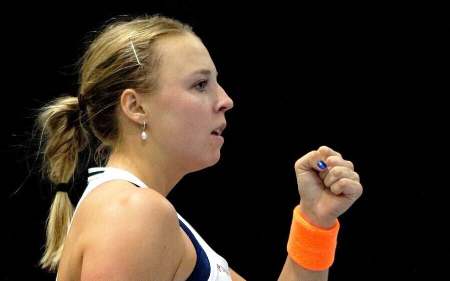 Анетт Контавейт бьется до конца.