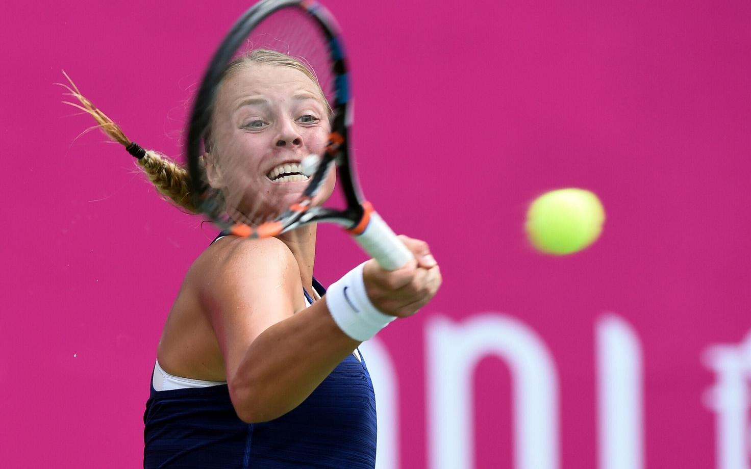 Анетт Контавейт идет дальше.