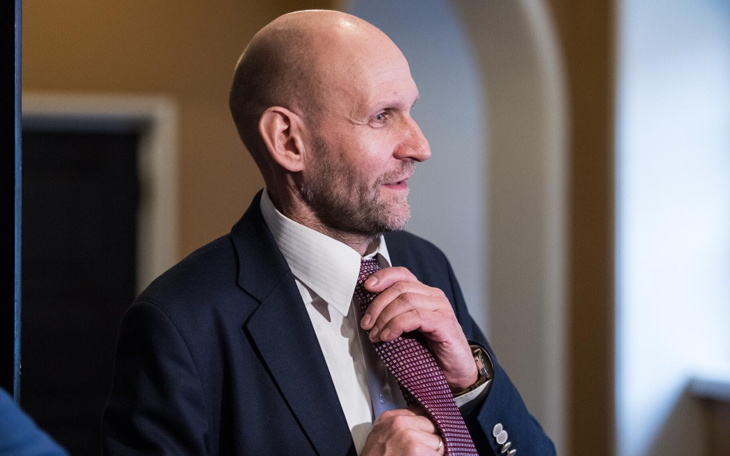 Хелир-Валдор Сеэдер