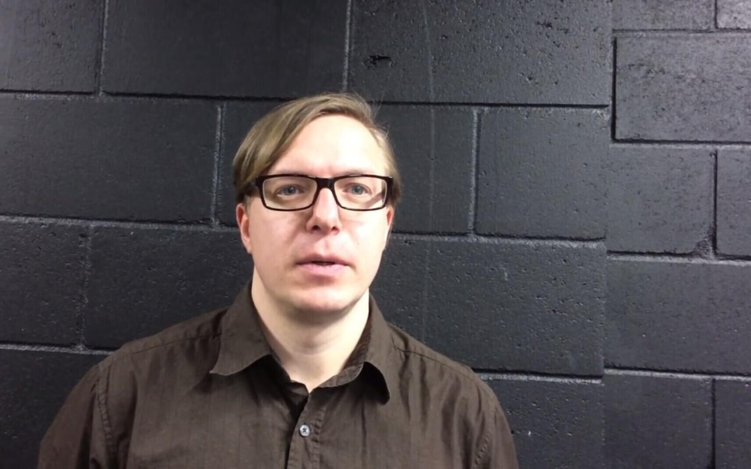 Urmas Vadi on kirjanik, lavastaja ja Vikerraadio toimetaja.