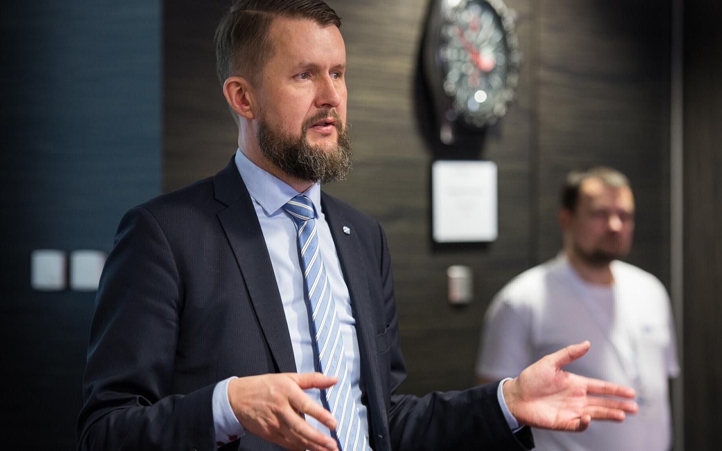 Свен Сакков