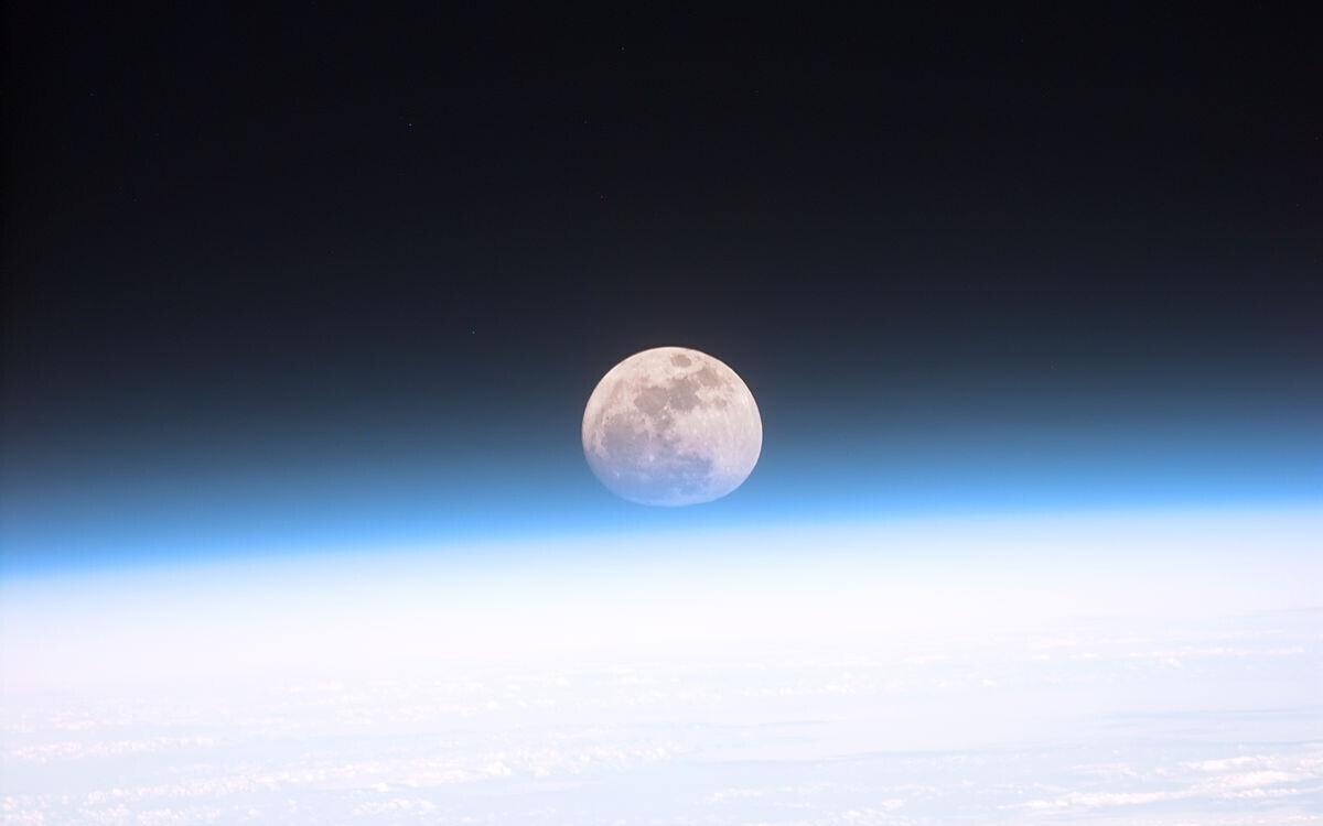 Maa ülaatmosfäär.