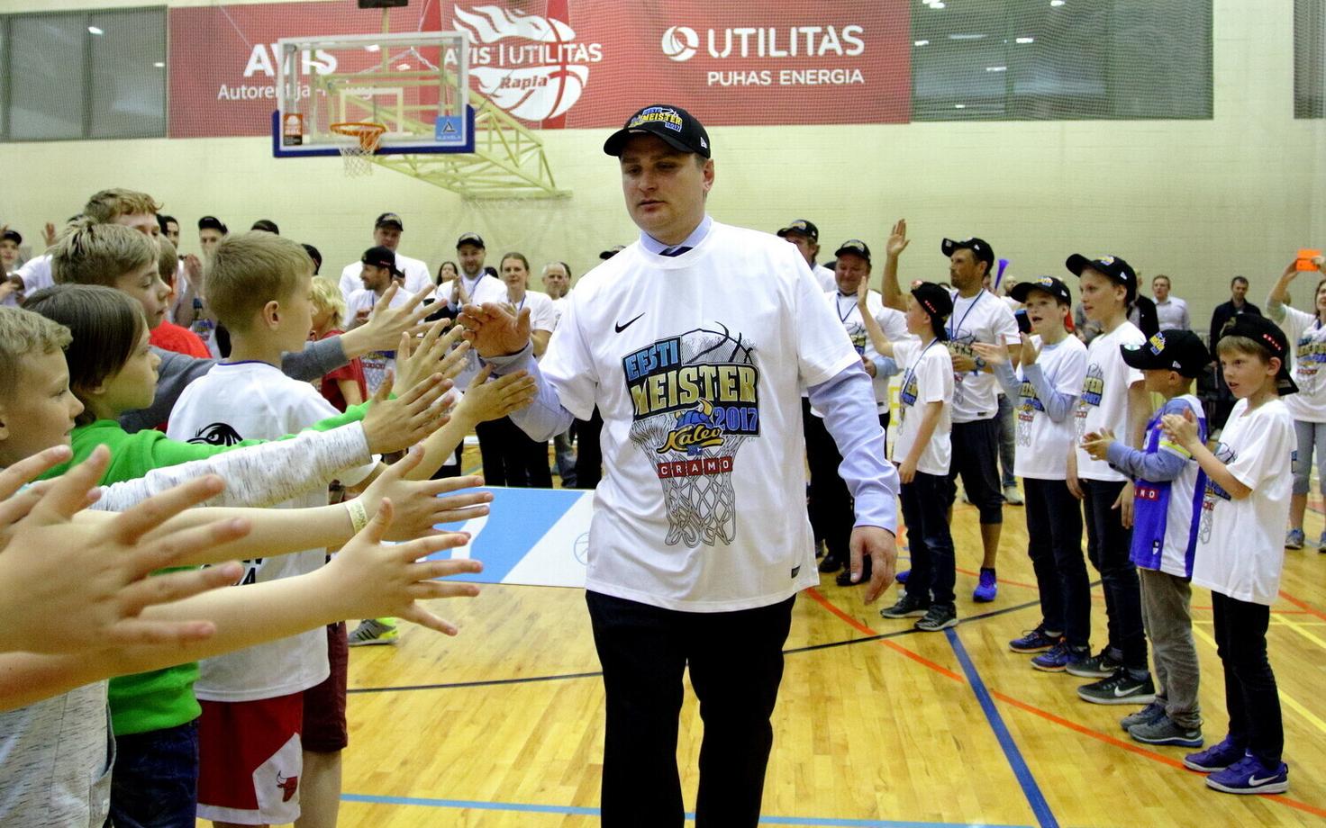 Алар Варрак вновь привел