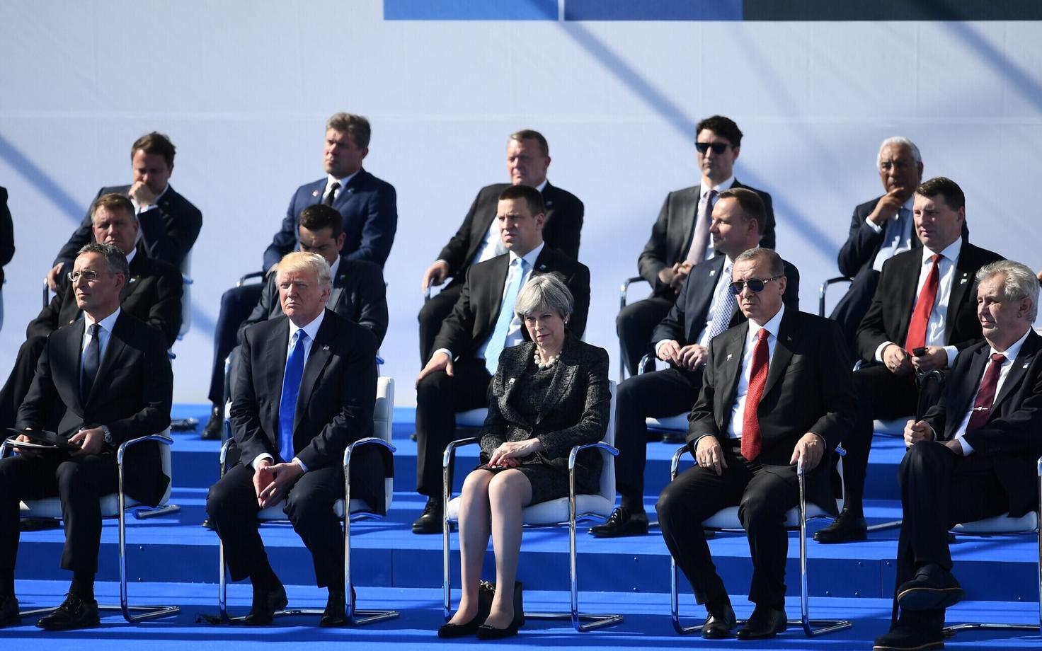 Prime Minister Jüri Ratas sat behind U.S. President Donald Trump in the NATO leaders group photo. May 25, 2017.