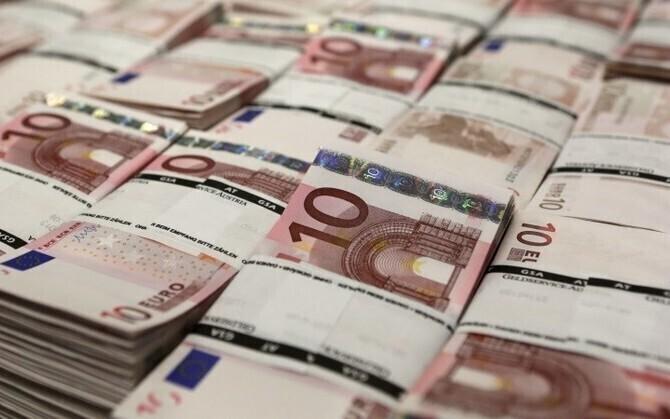 Партии Эстонии отчитываются о пожертвованиях в начале первого месяца нового квартала.