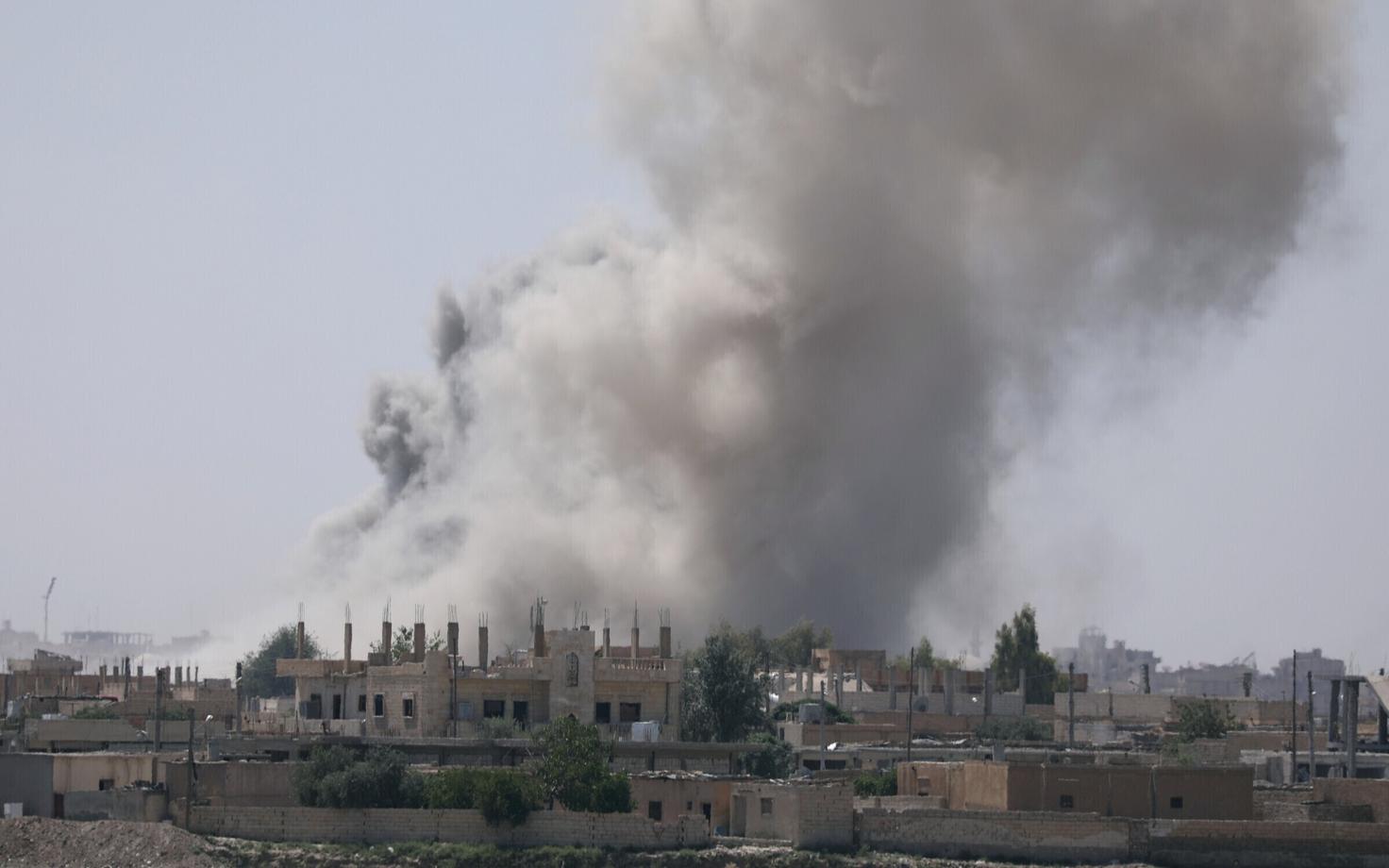 Suits Raqqa kaguosas.