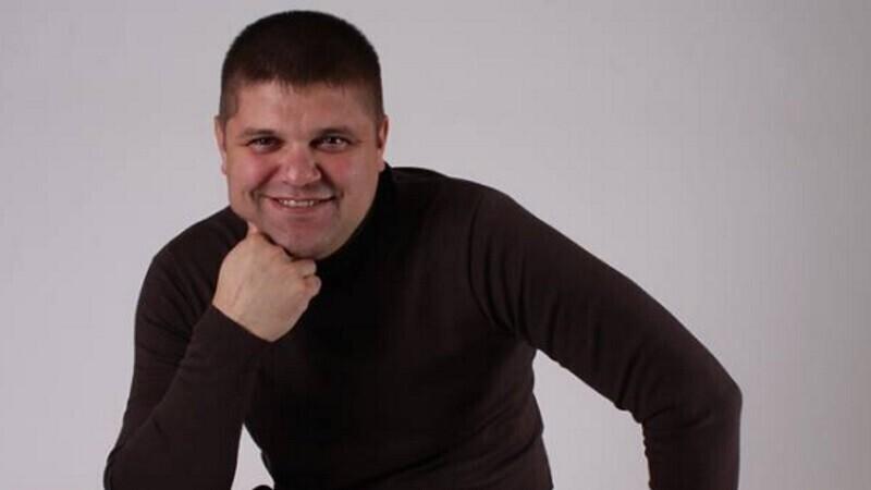 Александр Широков теперь беспартийный.