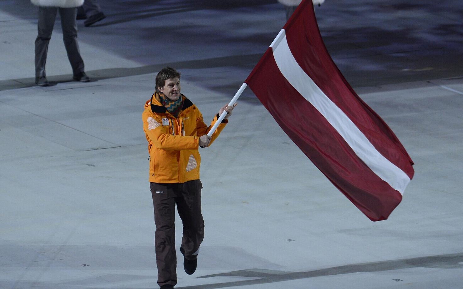 На зимних Олимпийских играх 2014 года Сандис Озолиньш был знаменосцем сборной Латвии