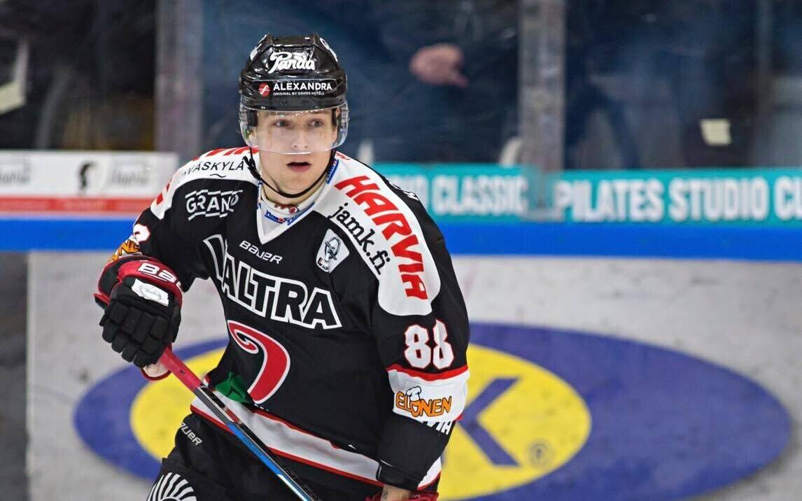 Роберт Рооба