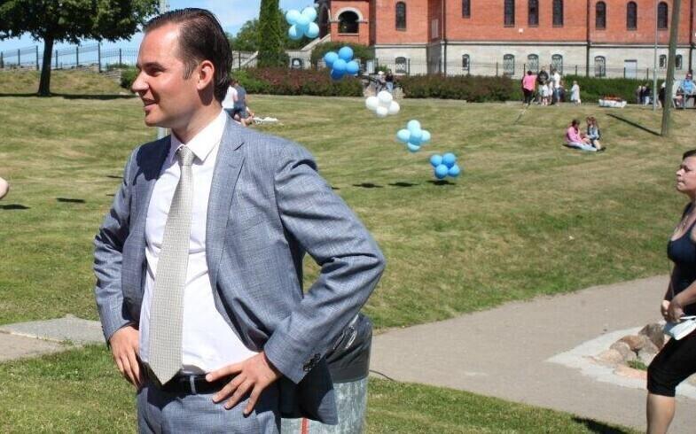 Николай Дегтяренко