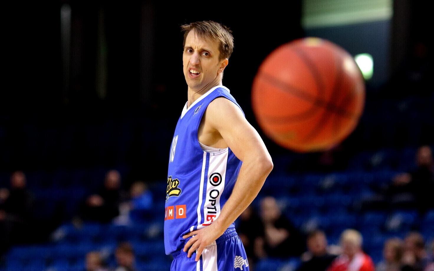 Лучшим в составе