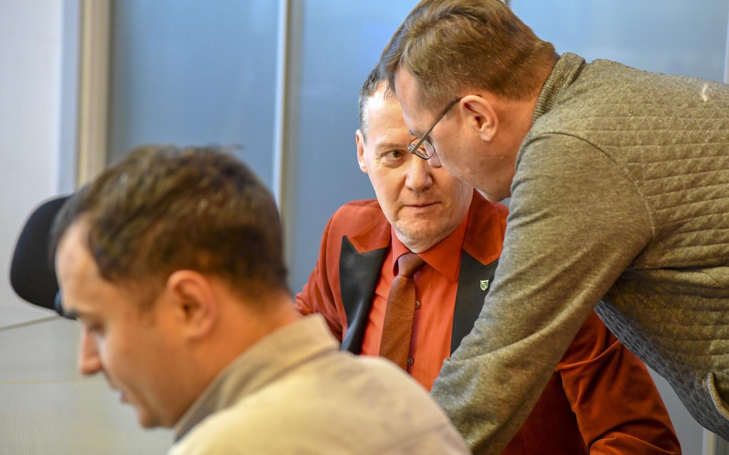 Сессия Нарвского горсобрания.