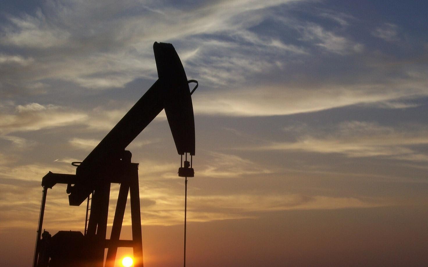 Нефть дорожает.