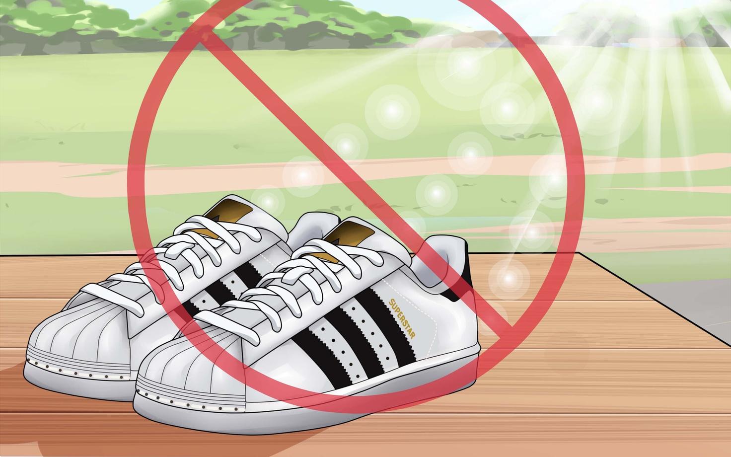 Semiootilises käsitluses, kus kaubamärk on märk, võib visuaalset komponenti (logo) või olenevalt olukorrast lahendust tervikuna vaadelda kas ikooni, indeksi või sümbolina ning sõnalist komponenti (nime) keelemärgina.