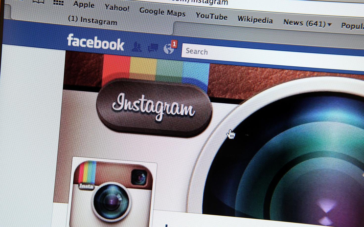 Facebook ja Instagram.