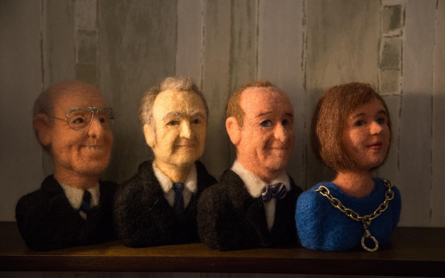 Бюсты президентов Эстонии, выполненные художником Карин Пихлик в технике валяние из шерсти.