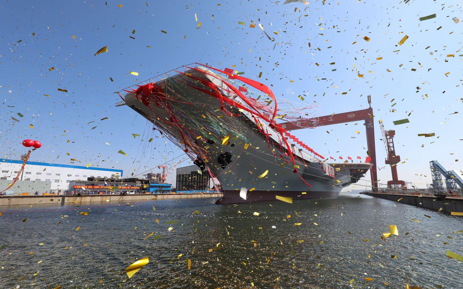 Lennukikandja valmimise tähistamine Hiina laevatehases mullu aprillis. Illustreeriv foto.