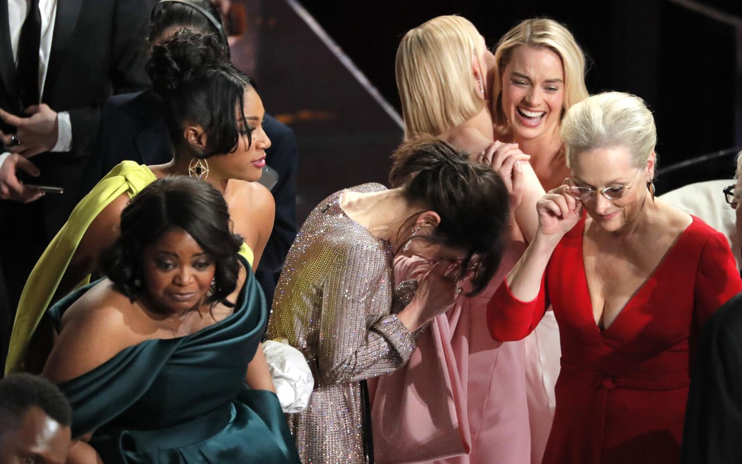 Octavia Spencer, Tiffany Haddish, Sally Hawkins, Saoirse Ronan, Margot Robbie ja Meryl Streep reageerimas Frances McDormandi kõnele