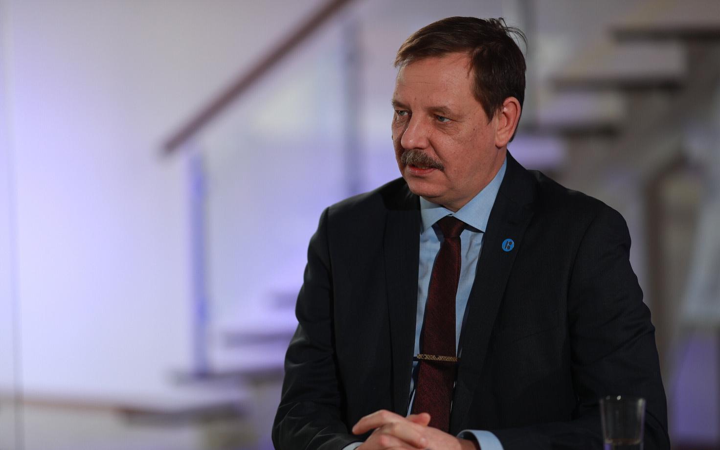 С учетом доплат за членство в советах Таави Аас ежемесячно зарабатывает свыше 8000 евро.