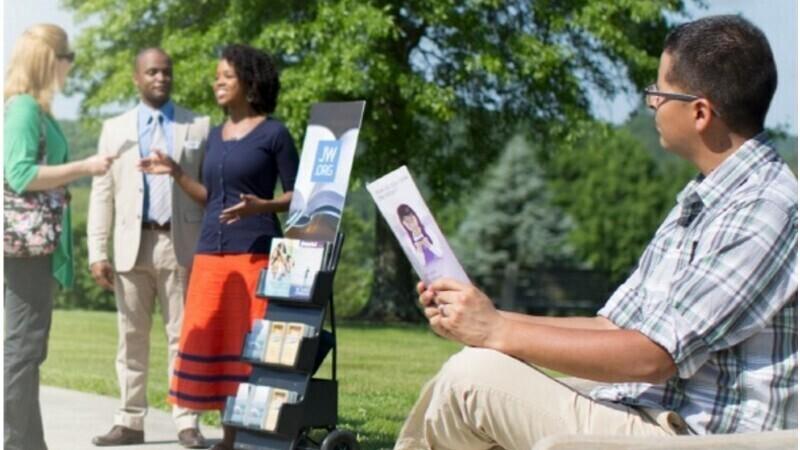 Во всем мире свше 8,4 млн свидетелей Иеговы.